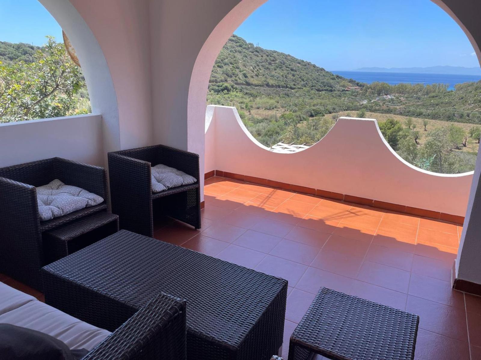 Villa Peppo Marongiu Luaran gambar